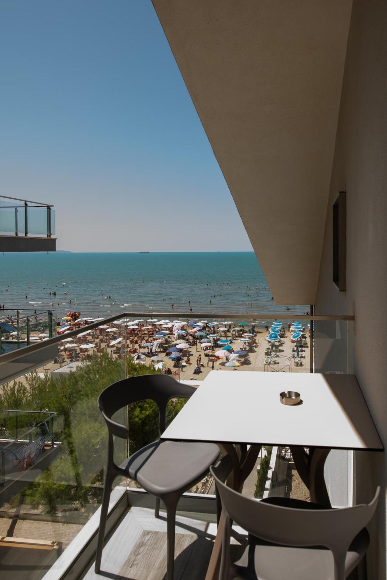 Hotel Vila 11 Дуррес Екстер'єр фото