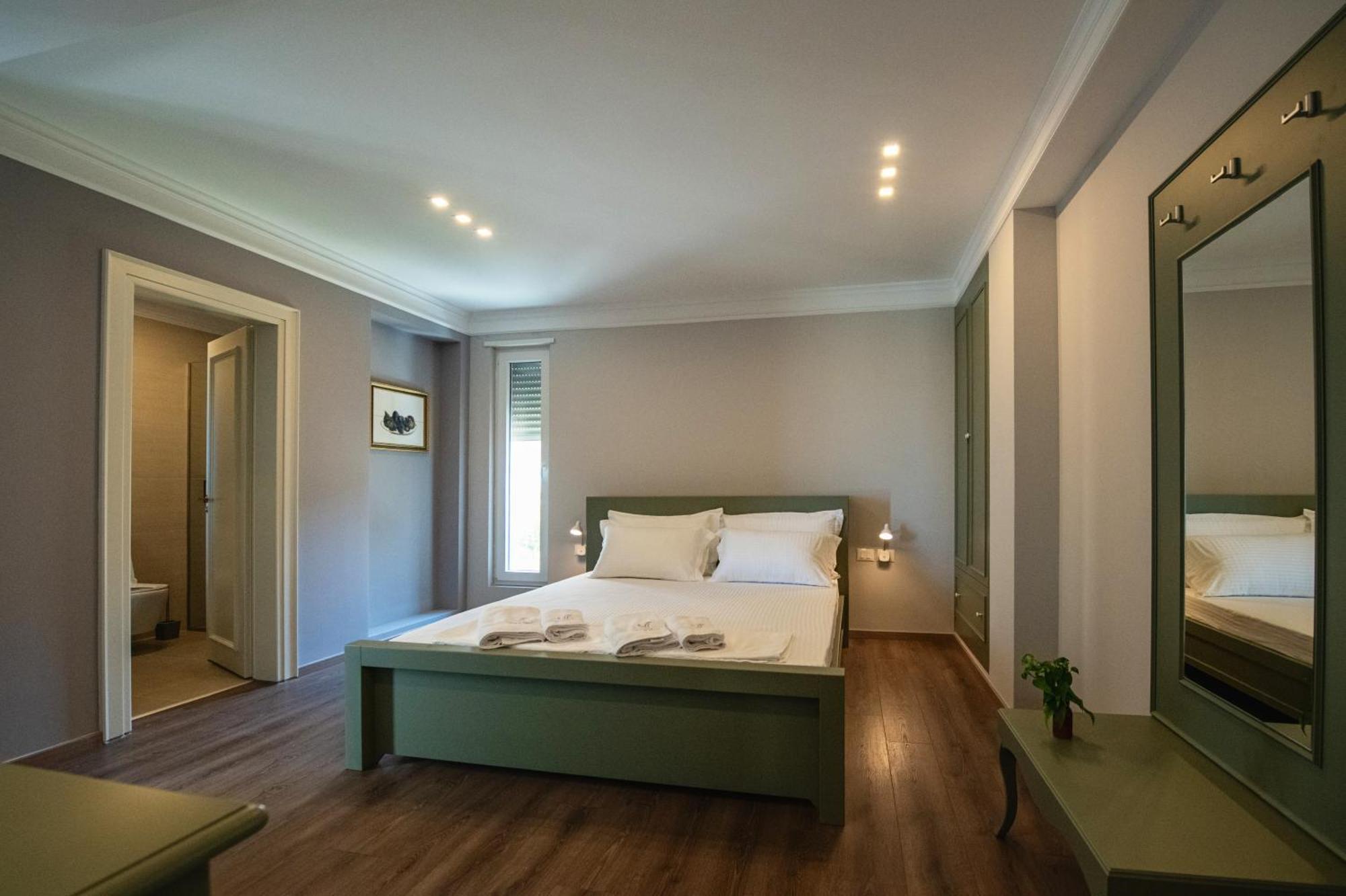 Hotel Vila 11 Дуррес Екстер'єр фото